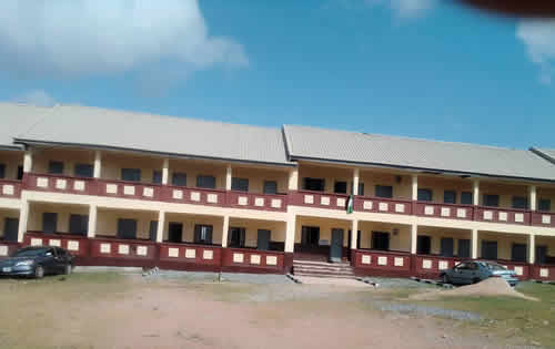 Nawair-Ud-Deen Comprehensive College, Idioro